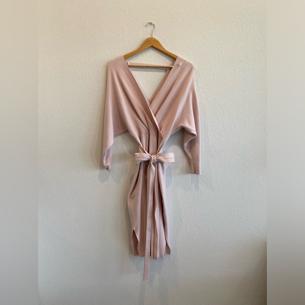 Amazon - Size M - Light Pink Maternity Dress